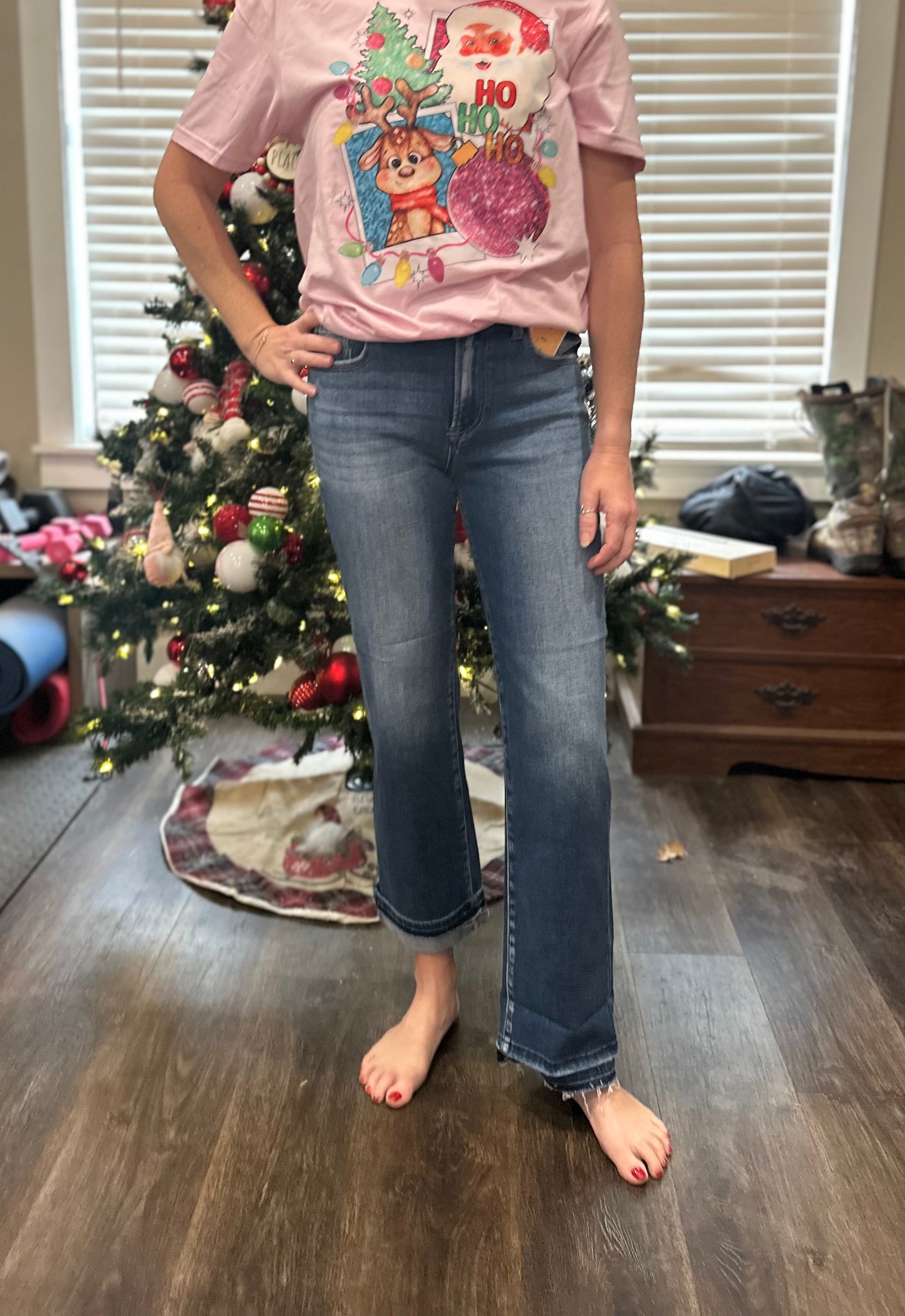 Risen Cuffed Jeans