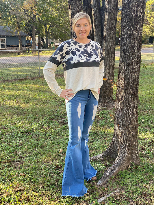 Women’s light wash flare